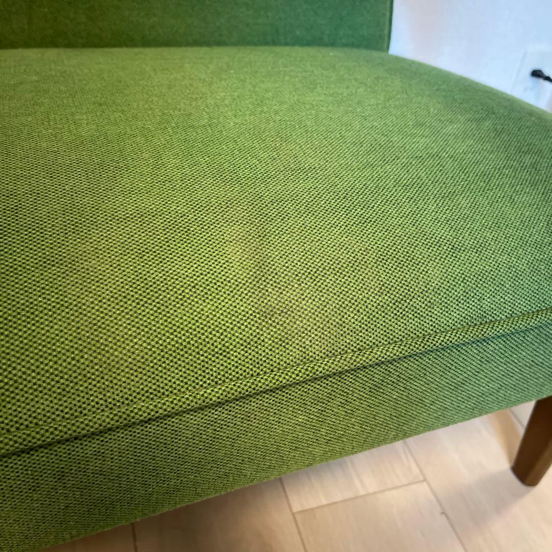 【カリモク60】2人掛けソファ Kチェア（タープグリーン）生産終了モデル