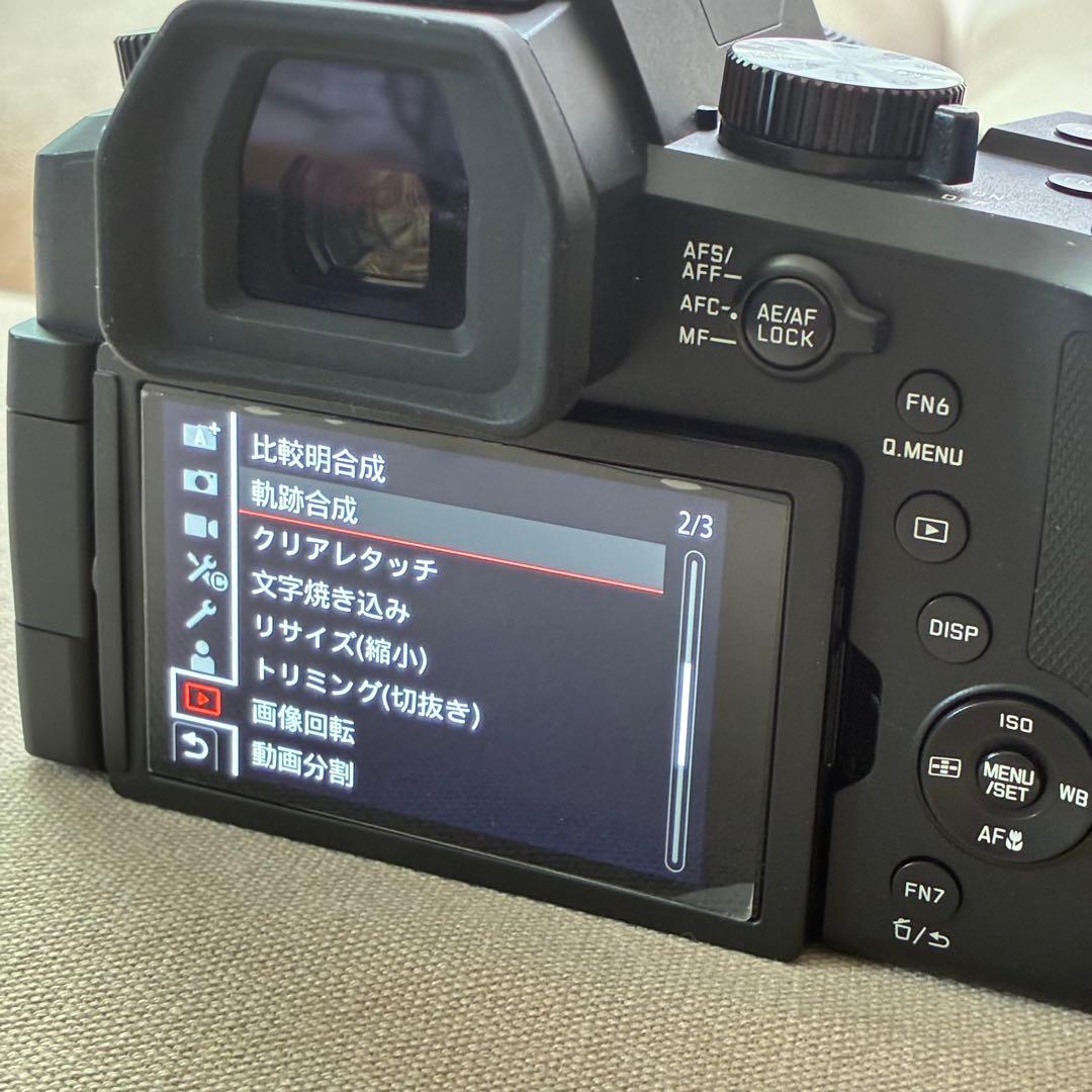 LEICA V-LUX5 箱付　多言語対応