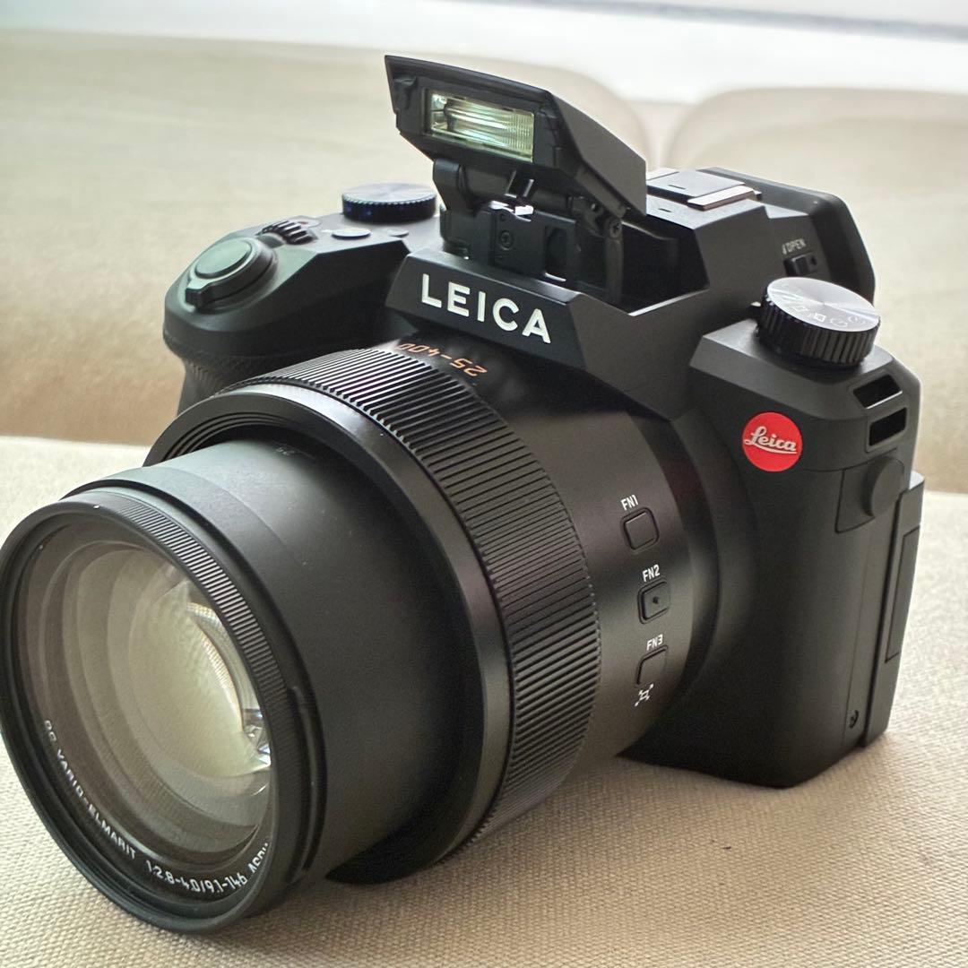 LEICA V-LUX5 箱付　多言語対応