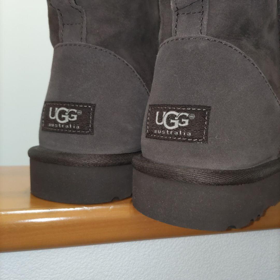 UGG CLASSIC MINI アグ クラシック ミニ ムートンブーツ