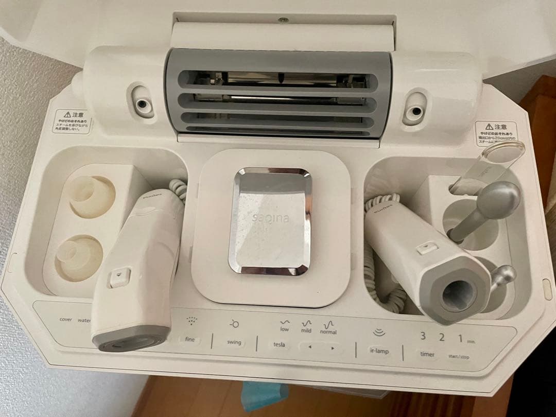 サキナ　美顔器　新品同様　2021年購入