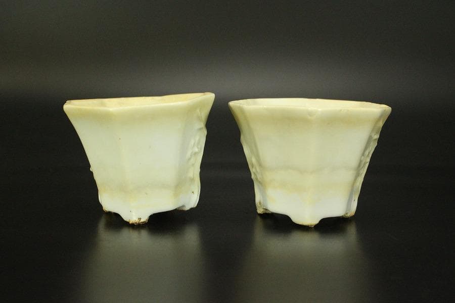 中国美術 白磁 梅花紋 八方 碗 一対 煎茶(HA500)