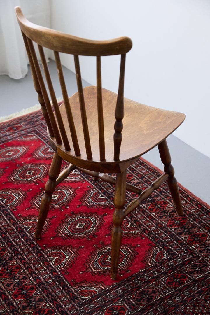 ヴィンテージラグ　トライバルラグ　ラホール産（161×98cm）赤　茶　黒