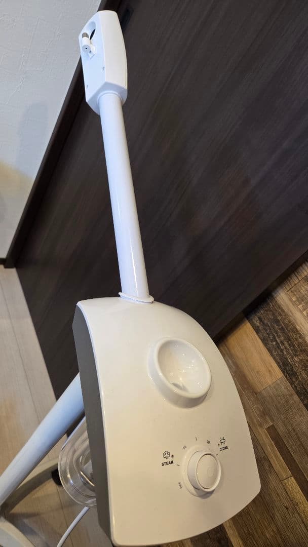 フェイススチーマー ホワイト スタンド付き