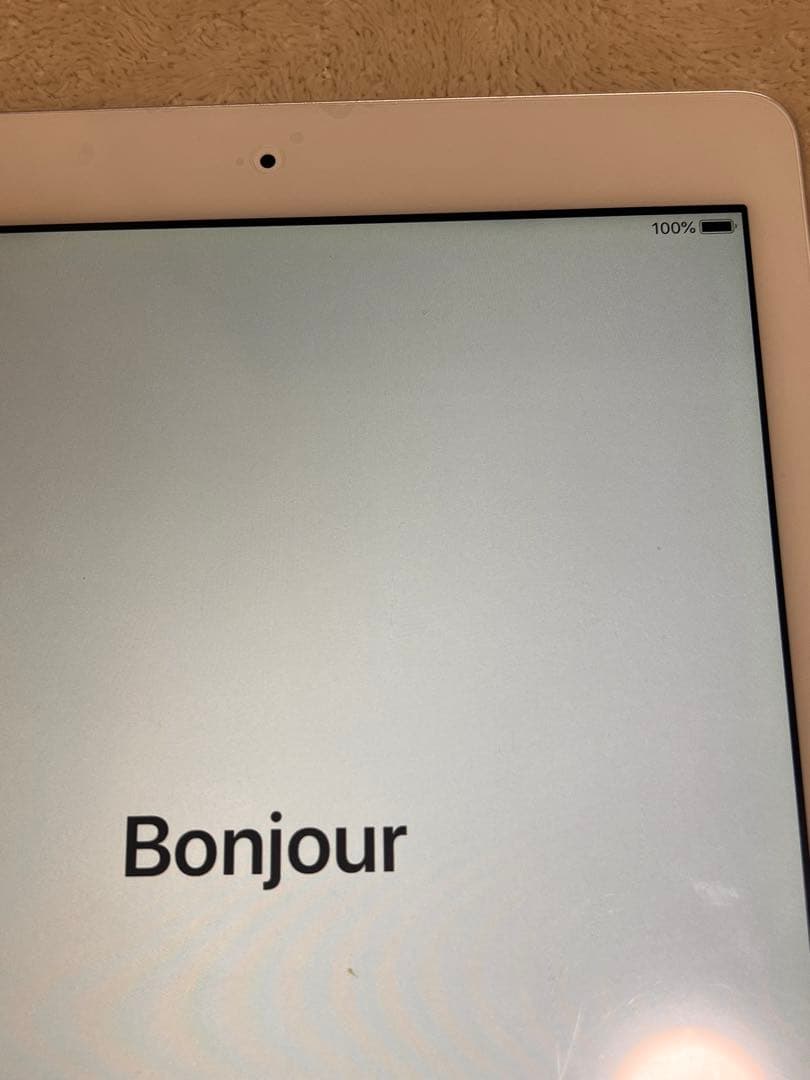 美品　iPad Air 128GB本体