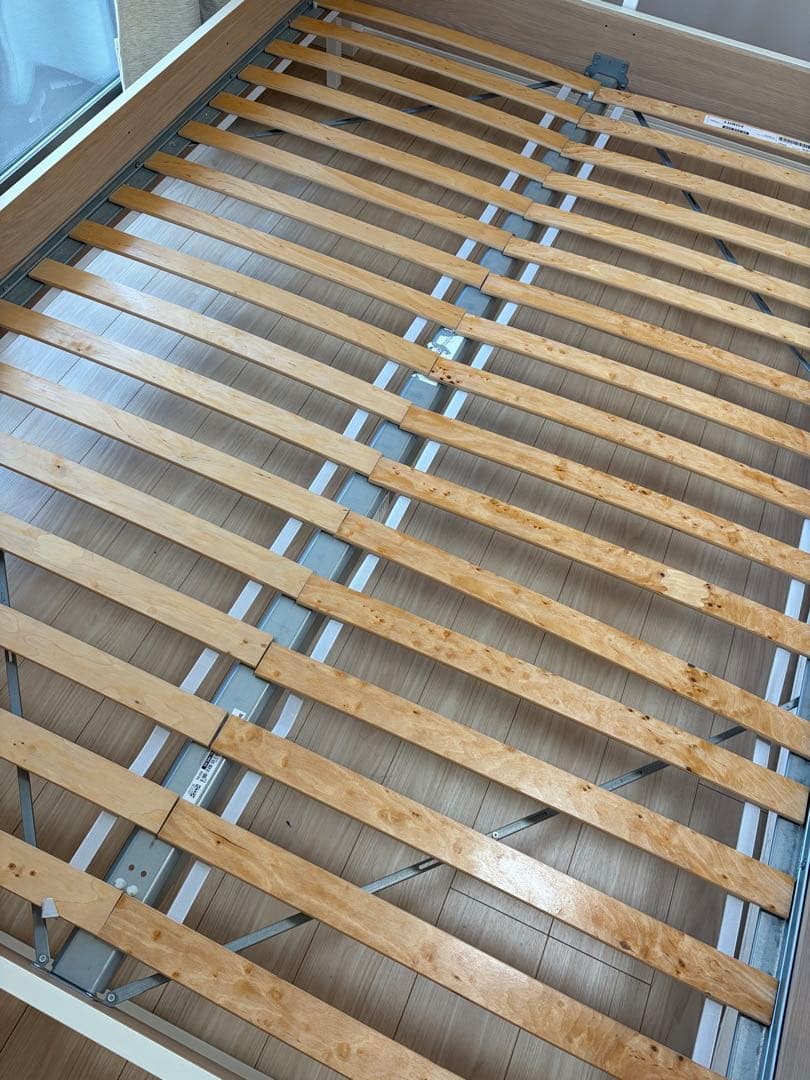 東京江東区引き取り限定　IKEA ダブルベッドフレーム 木製スラット