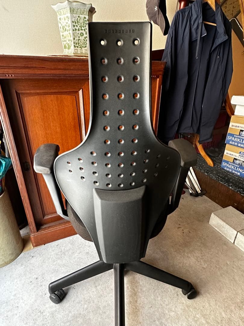 キールハワー チェアジュニア USED