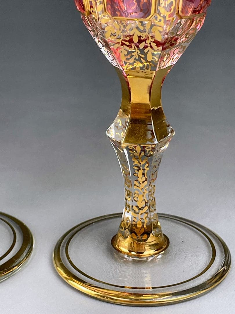 ボヘミア パネルグラス ２個セット クランベリー被せ ワイングラス クサック