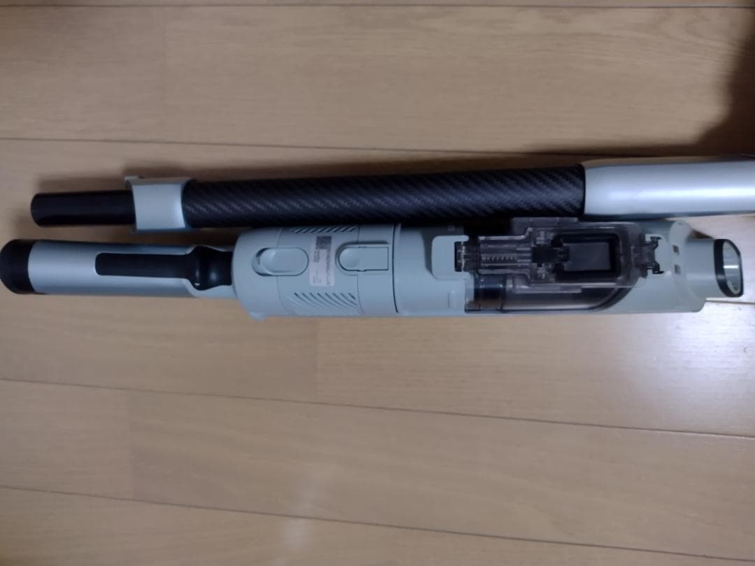 シャーク★コードレスクリーナー★LC501JGY★バッテリー新品と同等★