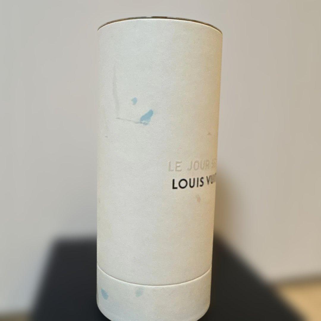 LE JOUR SE LÈVE LOUIS VUITTON