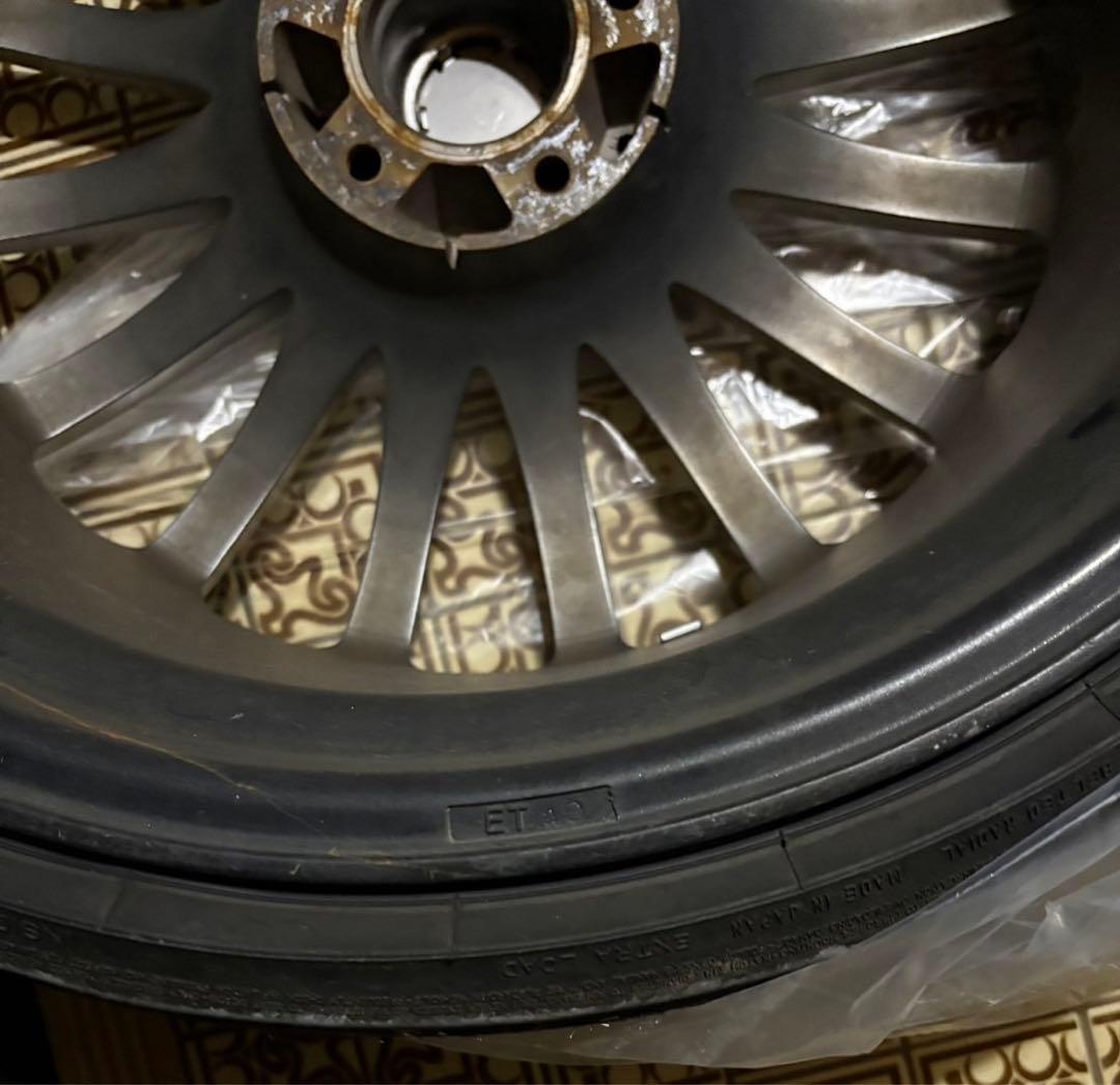 カールソン1/10 20インチ