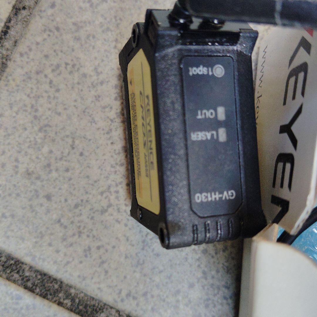KEYENCE GV-H130 CMOSレーザーセンサー