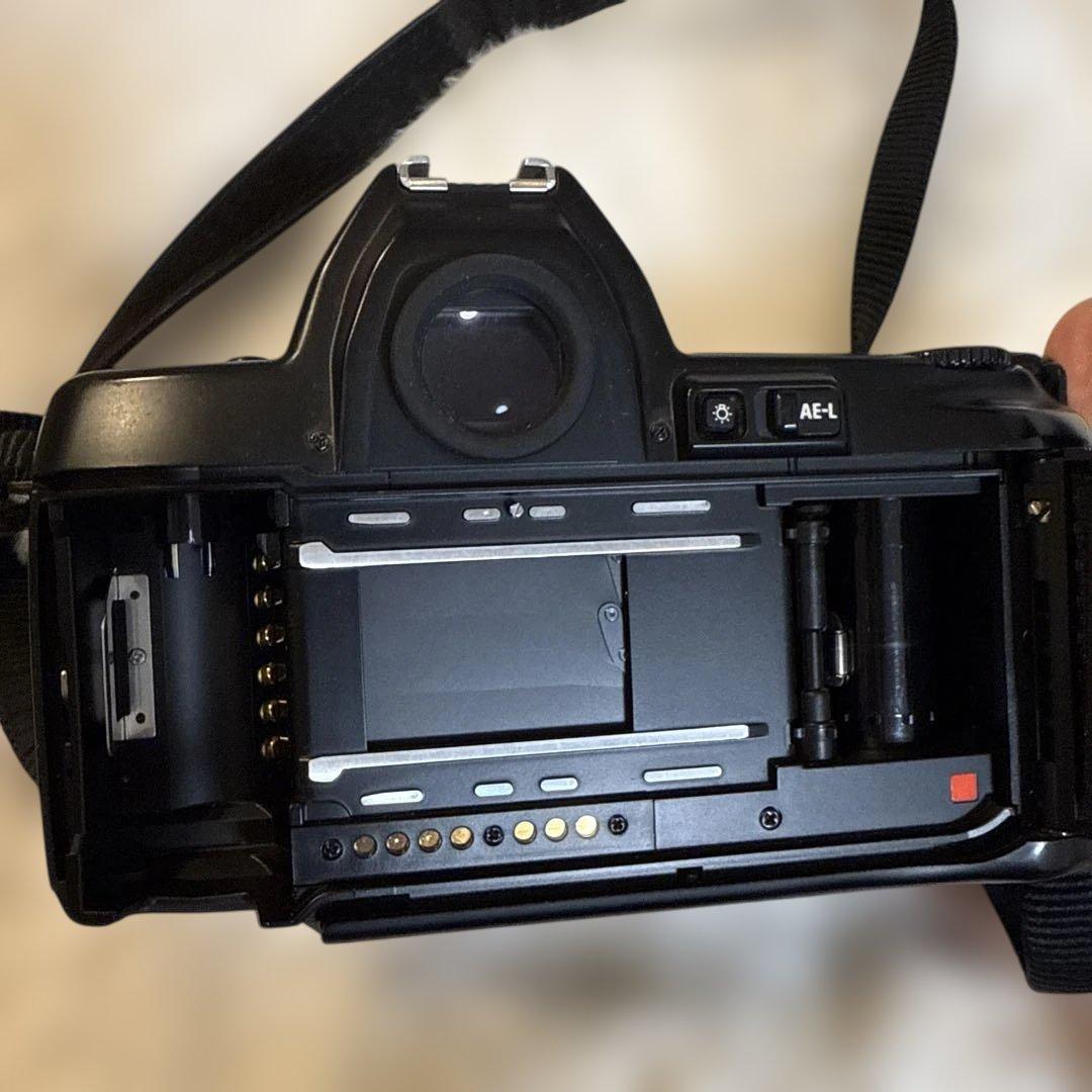 Nikon F-801 一眼レフカメラ AF NIKKOR 35-70mm