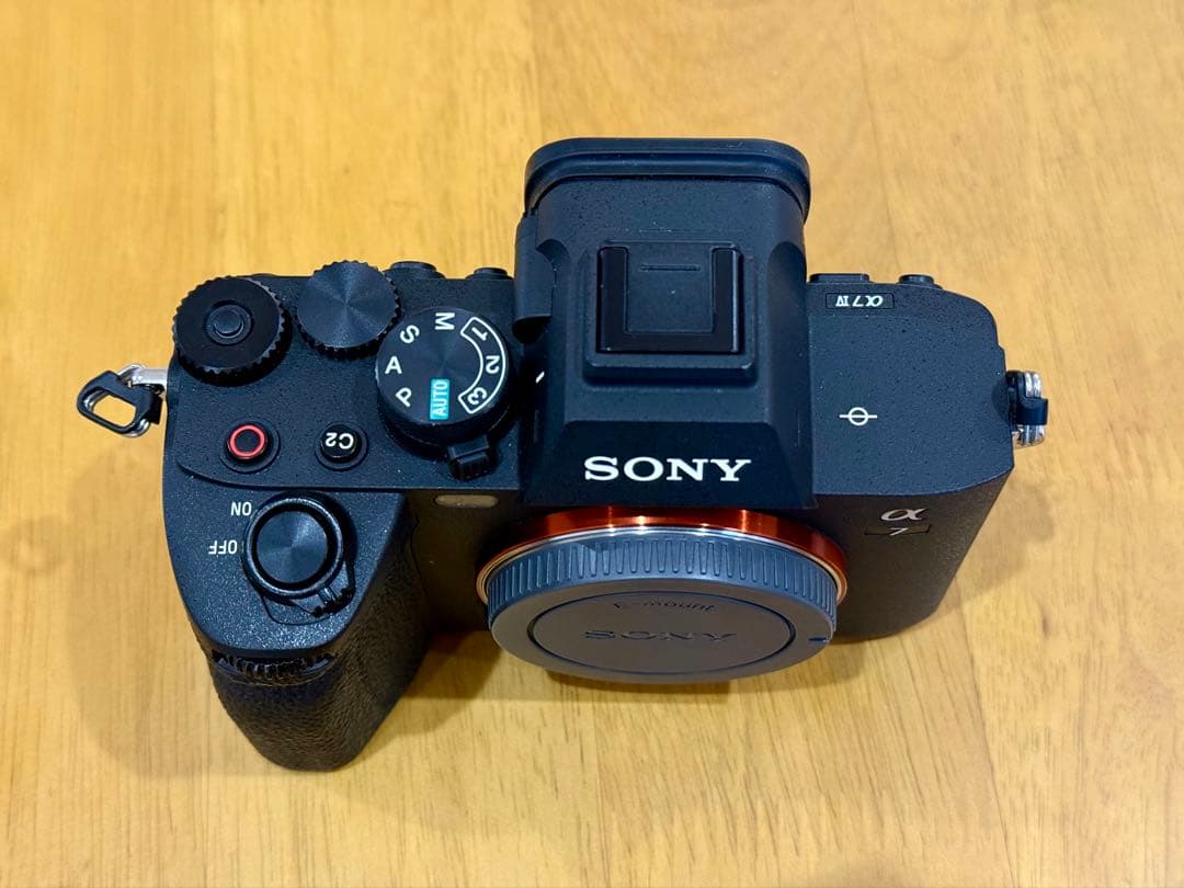 Sony α7Ⅳミラーレス一眼カメラ　美品、sdカード2枚
