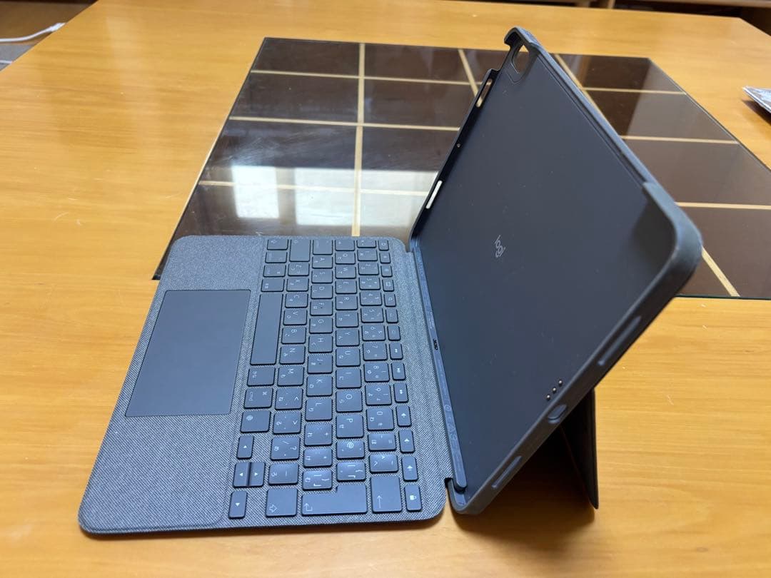 iPad10.9インチ用　Logicool コンボタッチ iK1095GRA