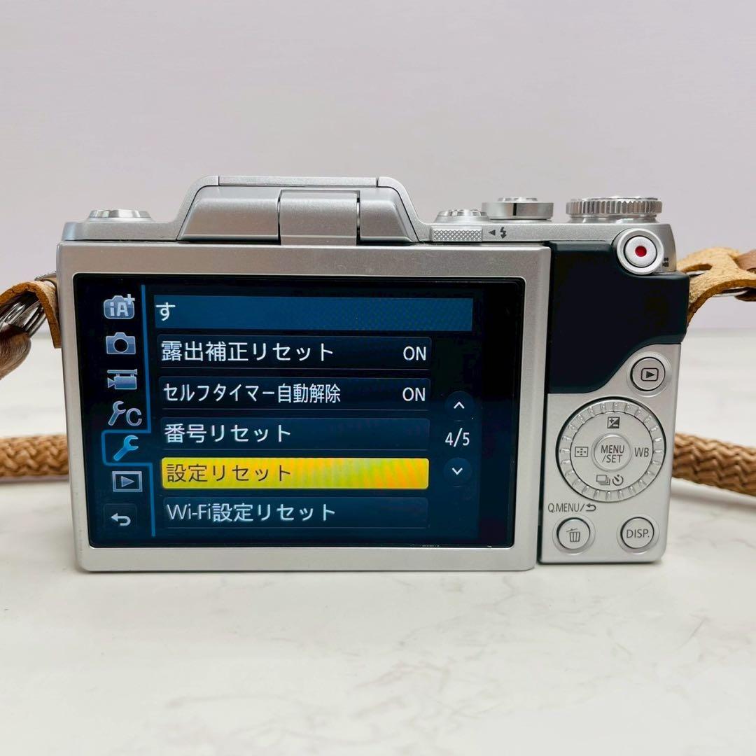 LUMIX DMC-GF7W ダブルズームレンズキット WW4220