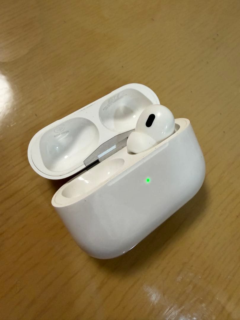 AirPods pro 3 片側イヤホンなし