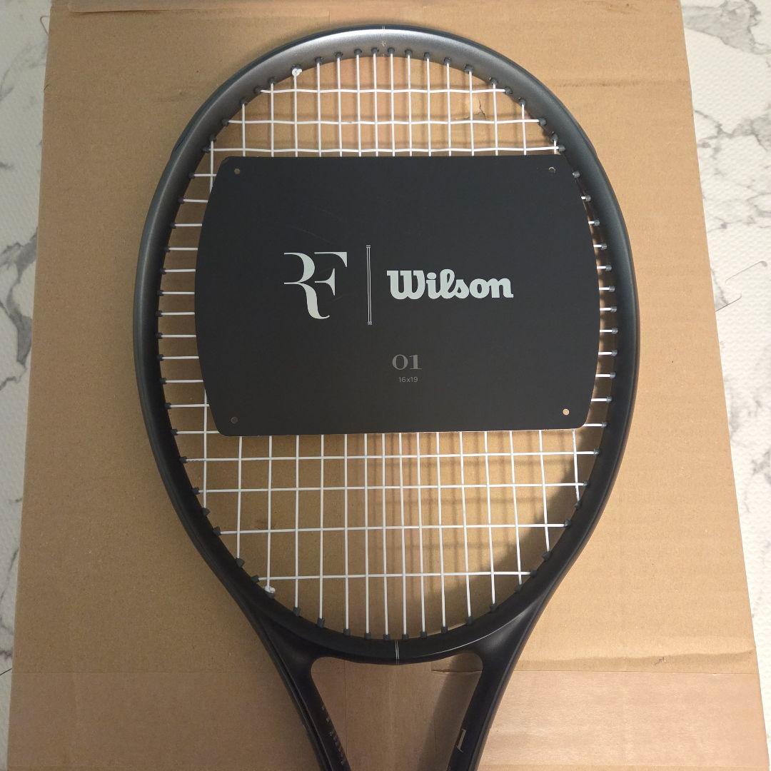 WILSON RF01 /テニスラケット　グリップ2