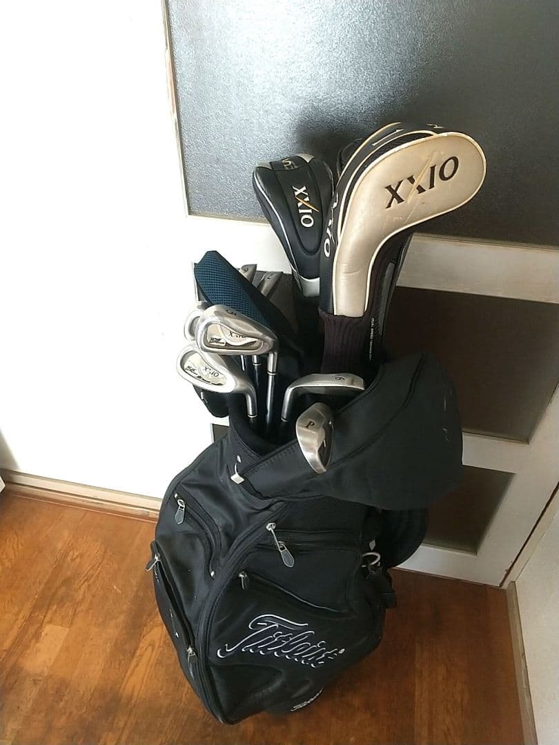 XXIO 豪華11本 ゴルフクラブセット オデッセイパター キャディバッグ付き