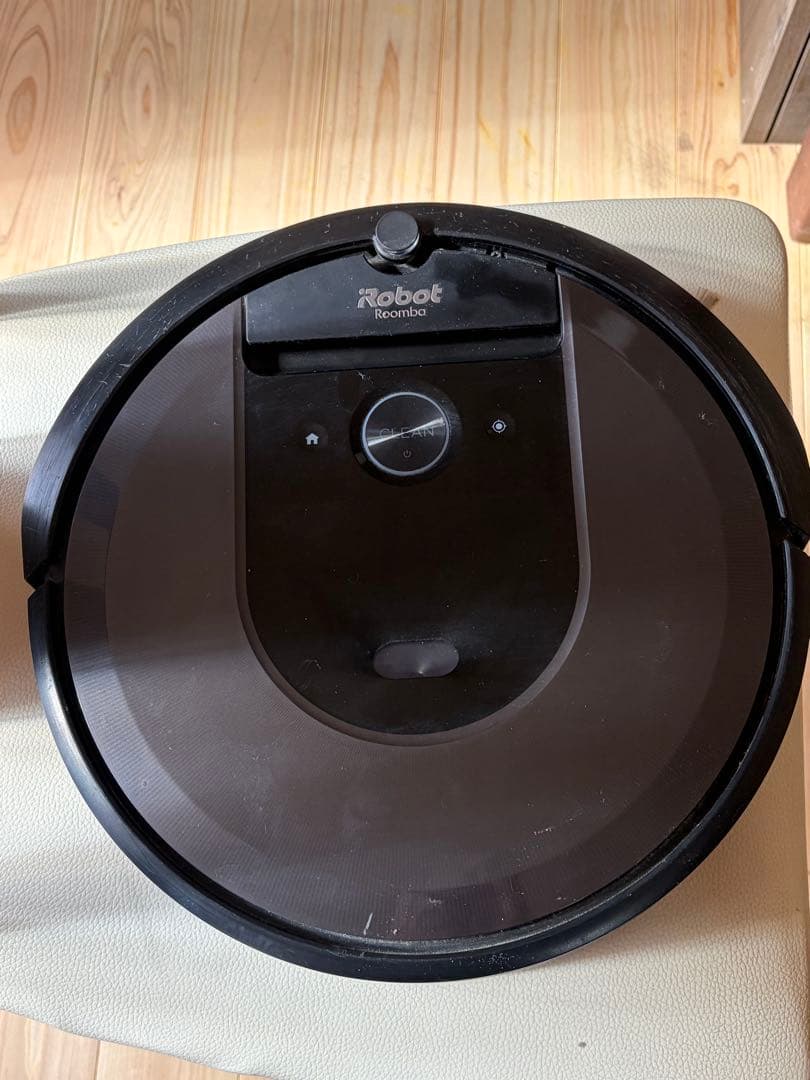 【中古．動作確認済】ルンバ i7 ロボット掃除機 アイロボット