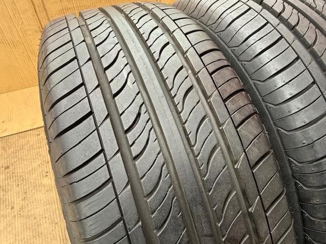 専用　希少!!トヨタ センチュリー 純正 キャップ付き 225/60R16
