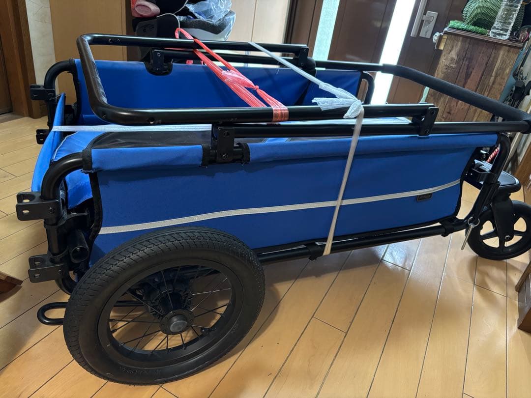 エアバギー・青いペットカート