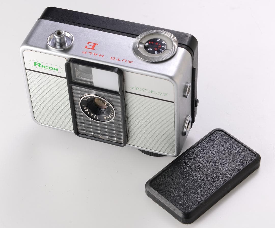 RICOH リコー オートハーフＥ 緑縞模様