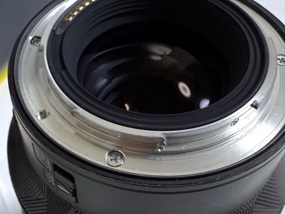 ニコン NIKKOR Z MC 105mm f/2.8 VR S マクロレンズ