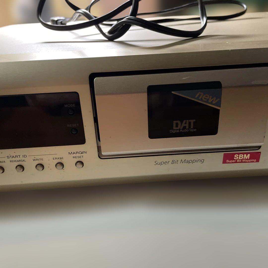 な*た様 SONY DAT機器 シルバー
