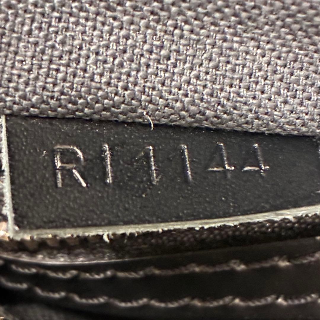 ルイ ヴィトン ダミエ ポルトドキュマン ヴォワヤージュ ビジネスバッグ