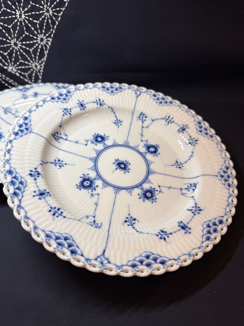 ロイヤルコペンハーゲン ブルーフルーテッド プレート フルレース 25cm 2枚