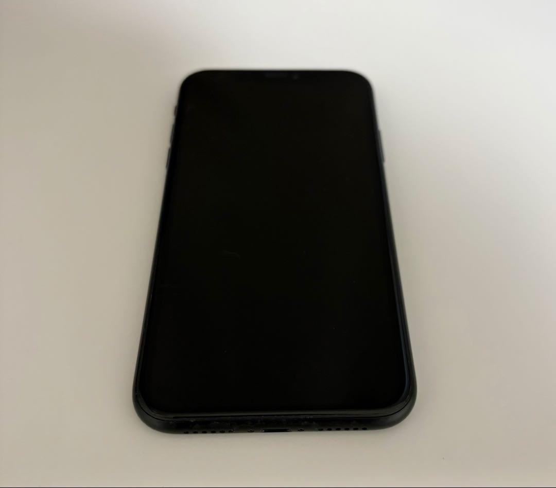 Apple iPhone XR ブラック 本体　箱、イヤホン付き