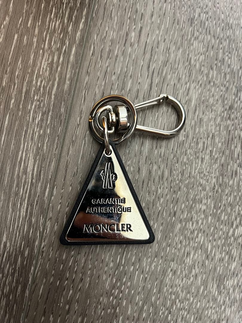 モンクレール　MONCLER キーホルダー