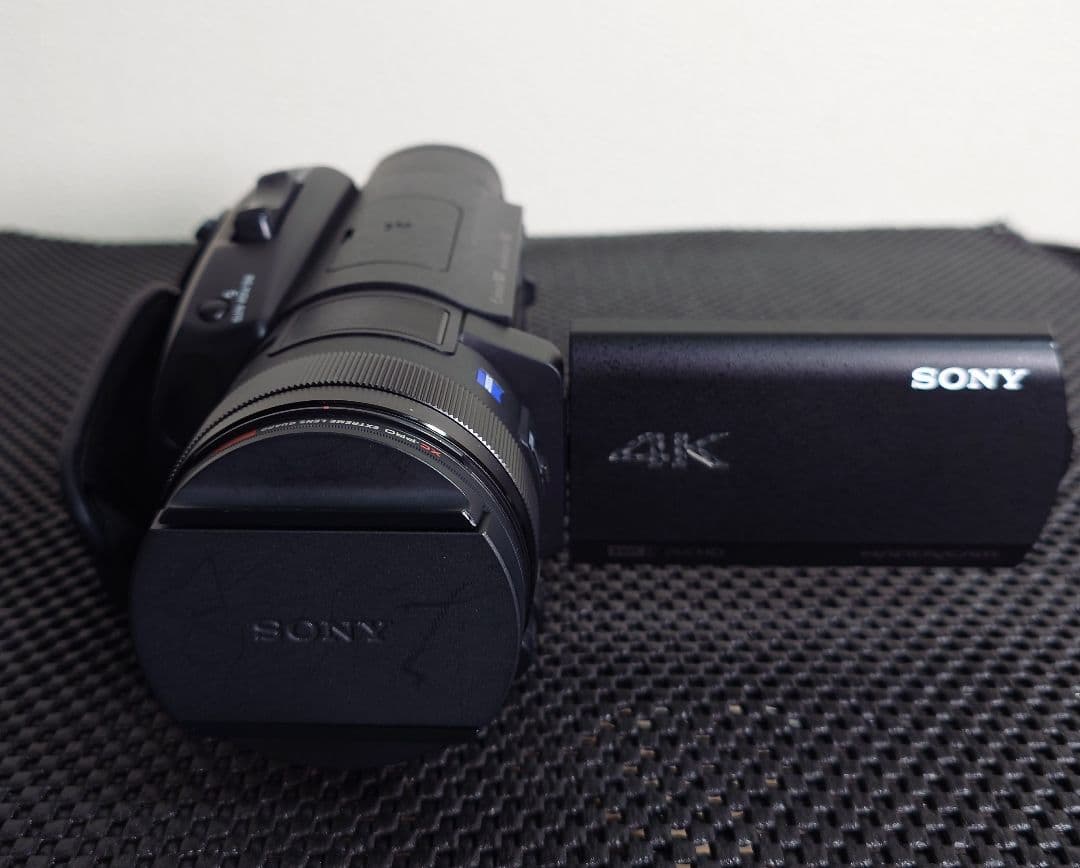 SONY FDR-AX700 4Kビデオカメラ 【超美品】 通電時間4×10H