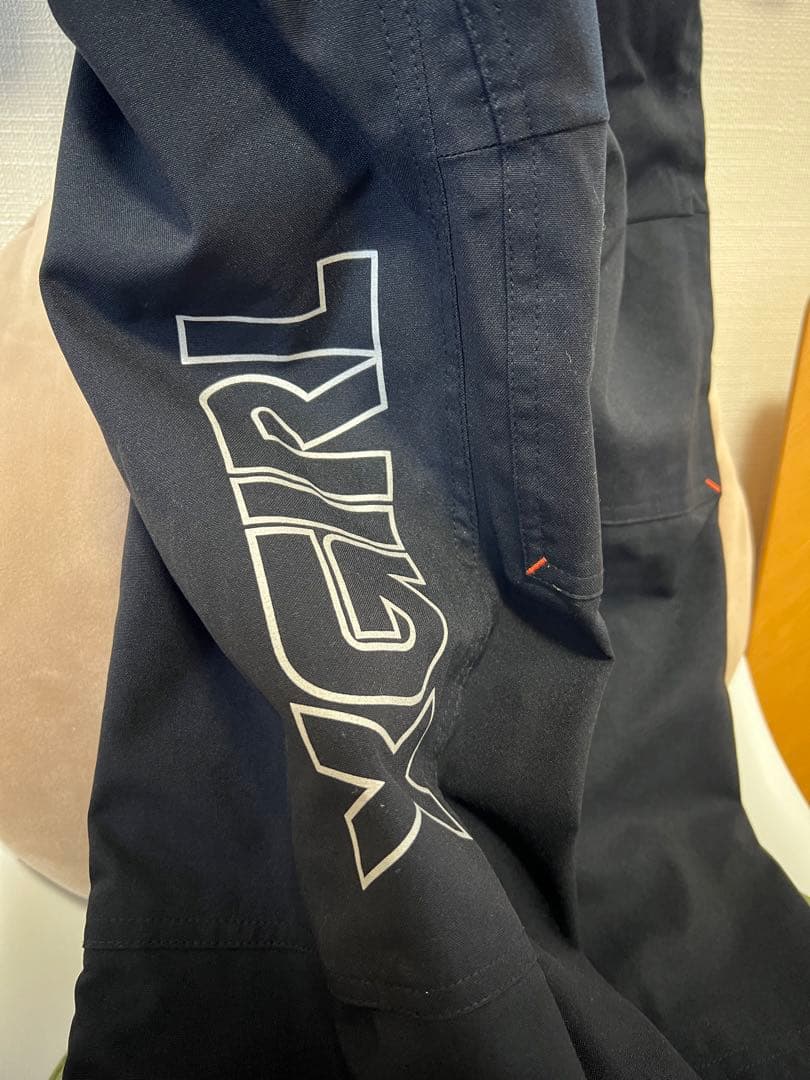 BURTON ブラック スキーウェア XGIRL