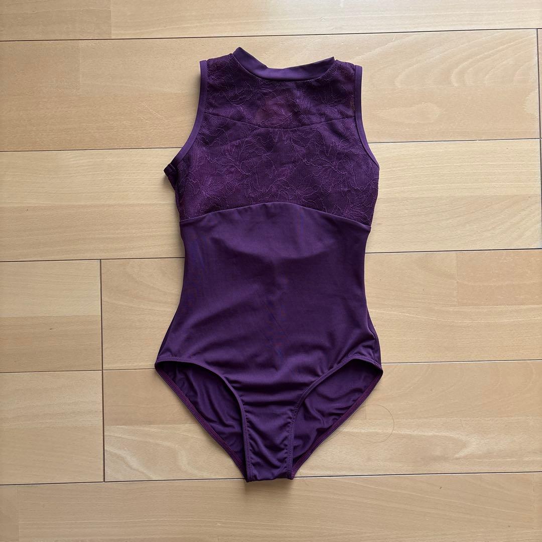 美品⭐︎チャコット ハイネックレオタード プラム150