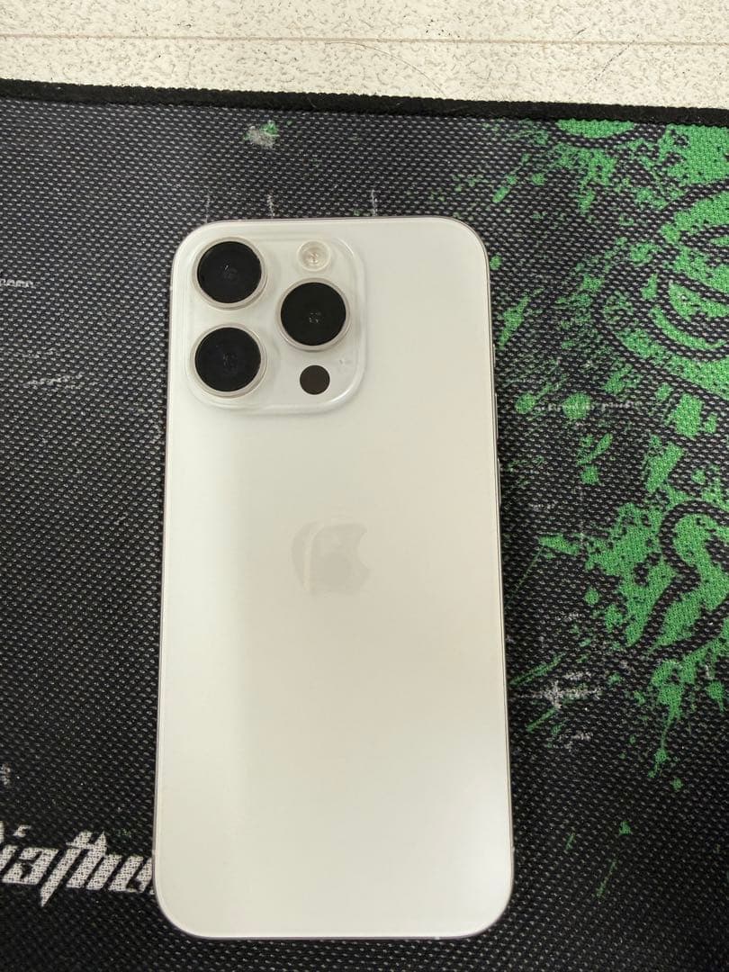 Iphone 15 pro 256gb sim フリー　バッテリー86％