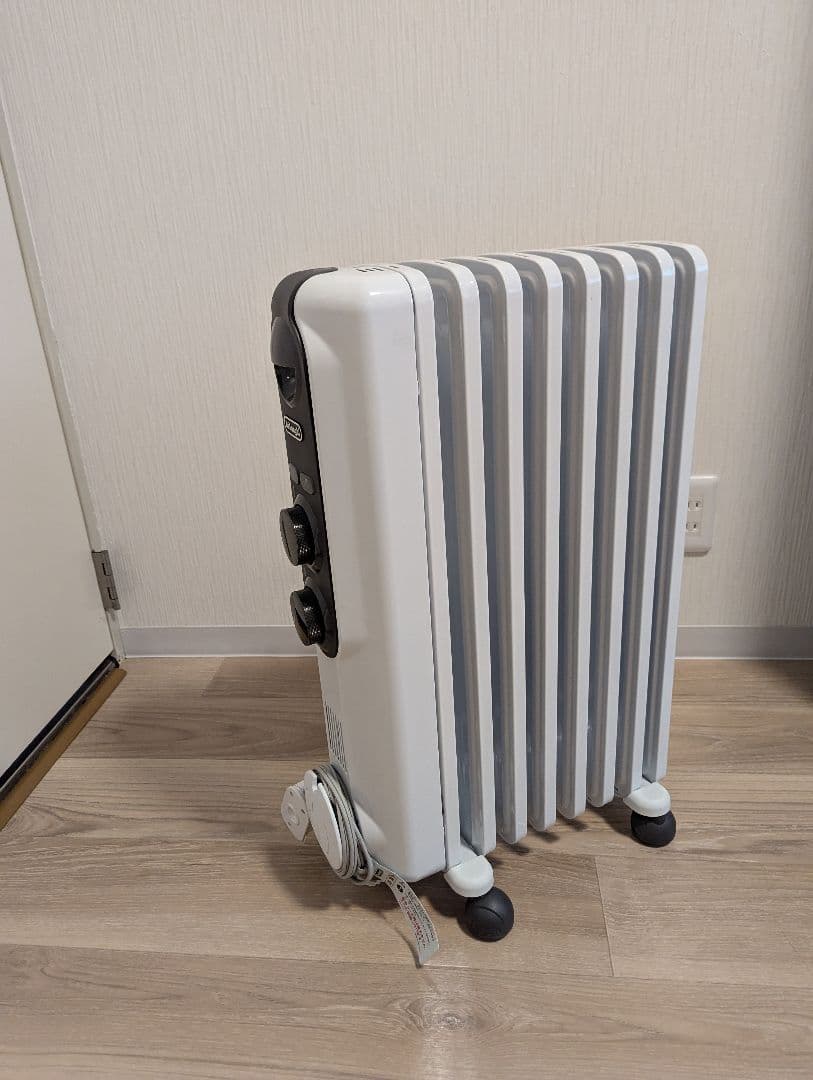 De'Longhi オイルヒーター(RHJ35M0812-DG)