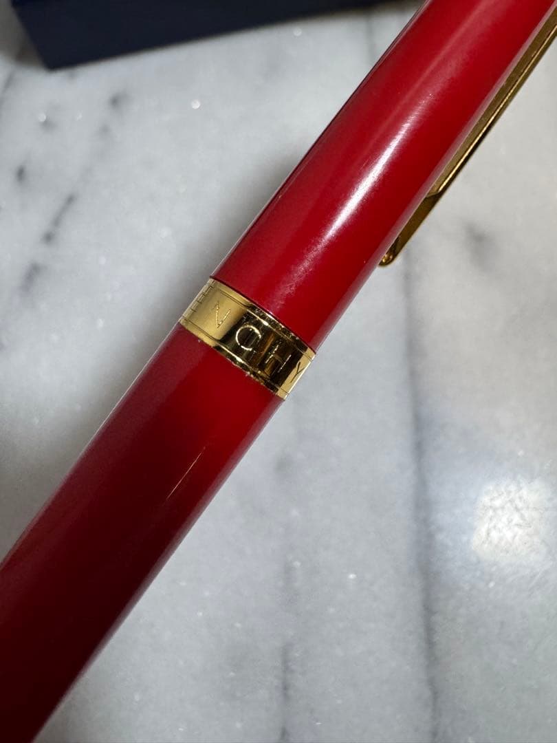 Givenchy 記念ギフトセット　赤＆緑　未使用保存品