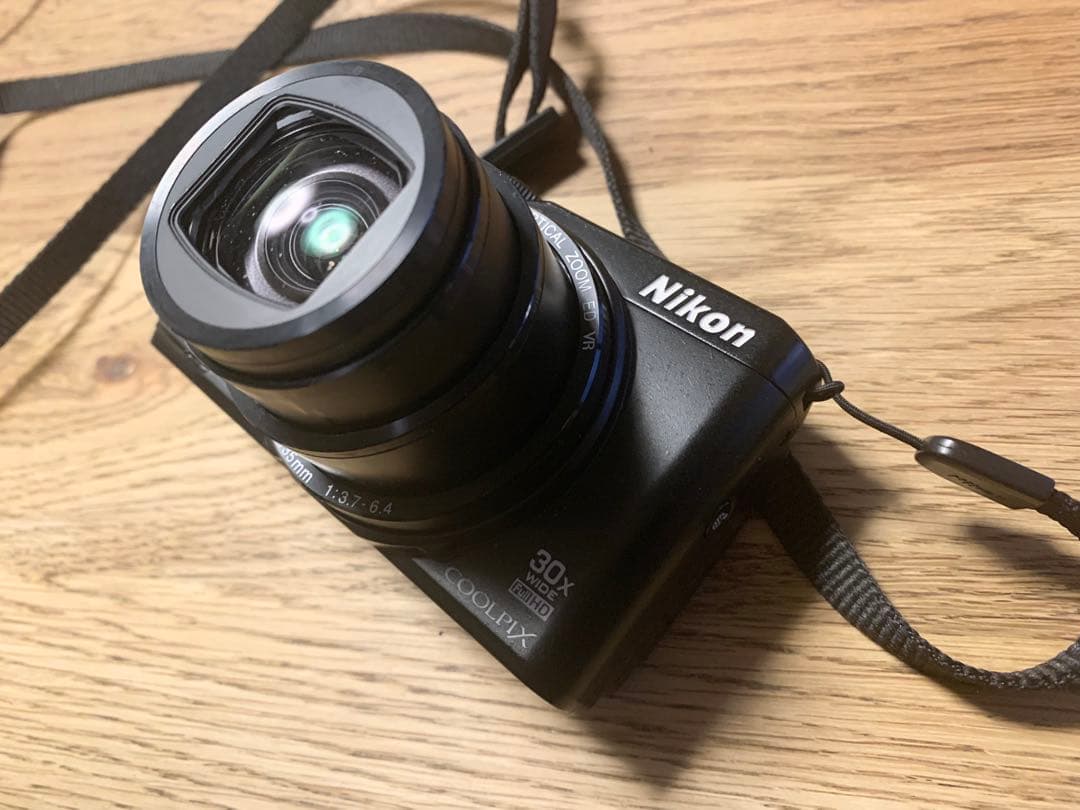 Nikon COOLPIX S9900 デジタルカメラ ブラック色
