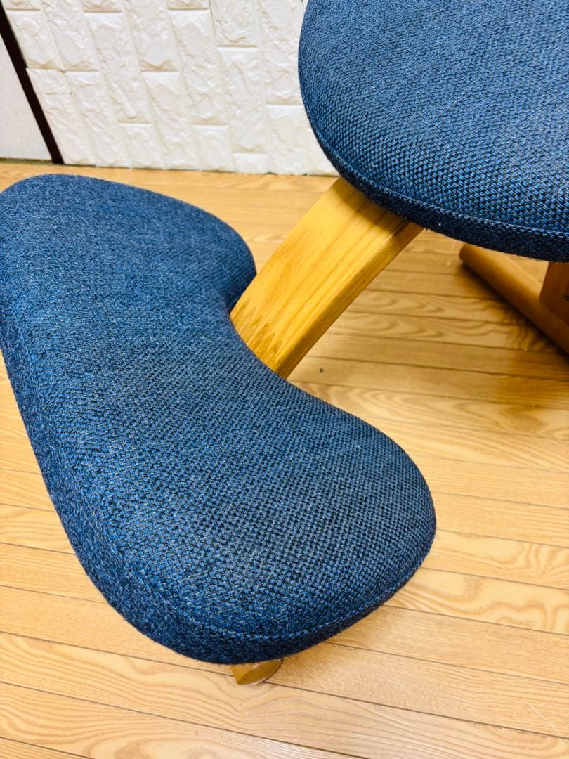 a*様 リボ社バランスイージーチェア♪姿勢矯正♪姿勢♪RYBO♪青♪ブルー♪紺♪