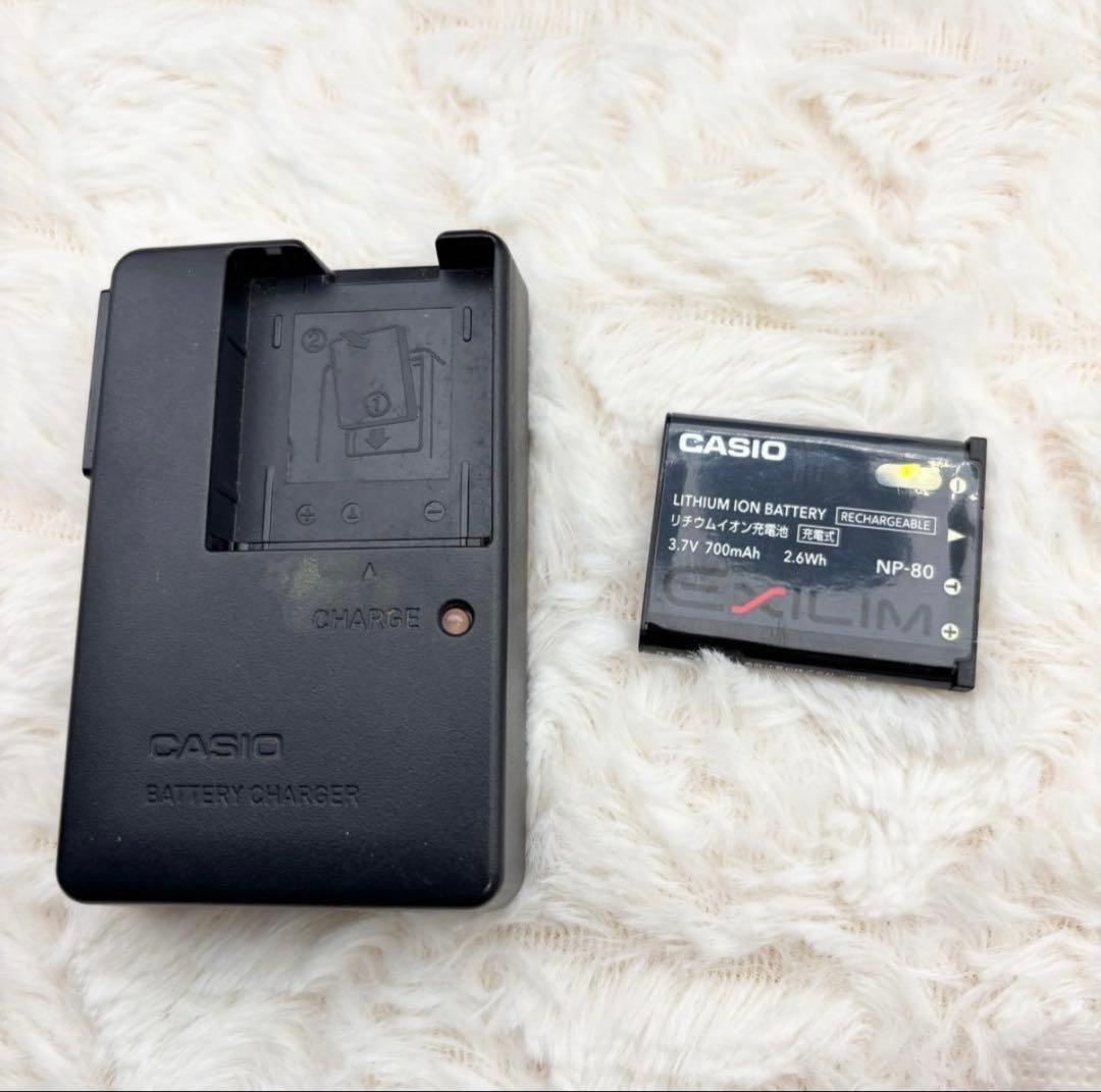 動作確認済み 美品 CASIO EXILIM EX-Z270 ゴールド
