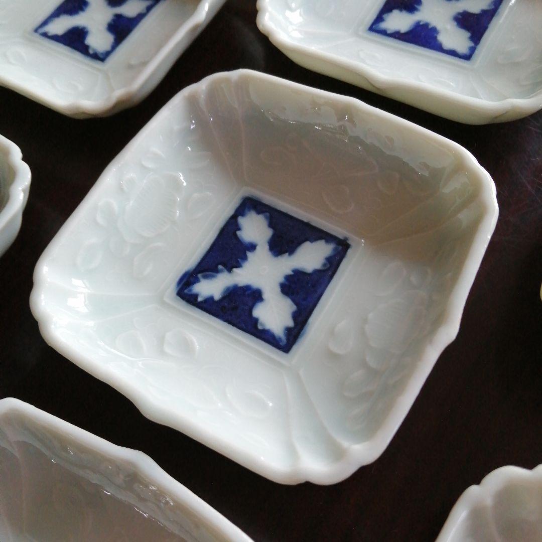 古伊万里　青白磁浮彫豆皿　22枚　8.5cm　江戸後期〜明治期