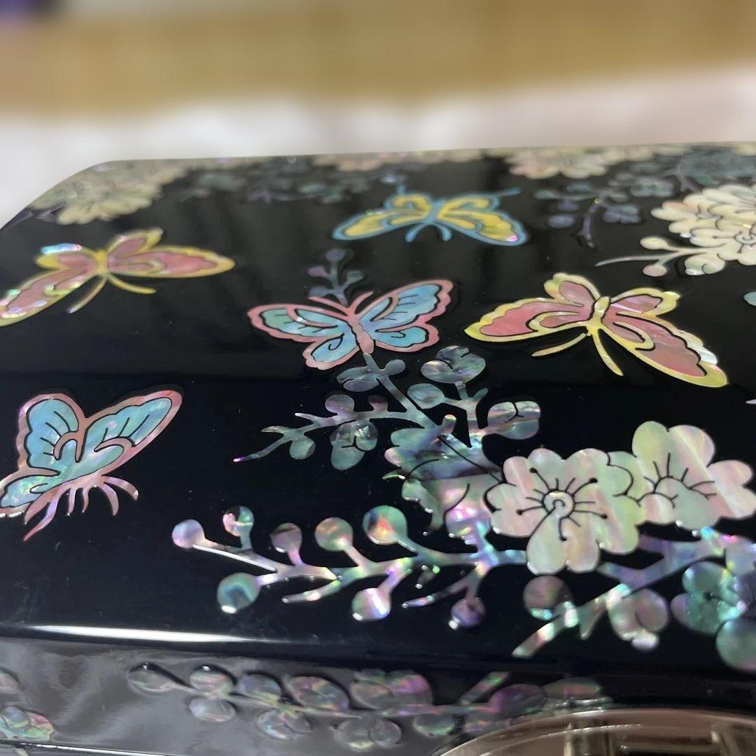 漆器 蝶と花の装飾 収納ボックス