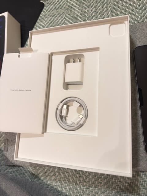 p*n様 iPad Pro M1➕Apple pencil➕CASETiFYのケ