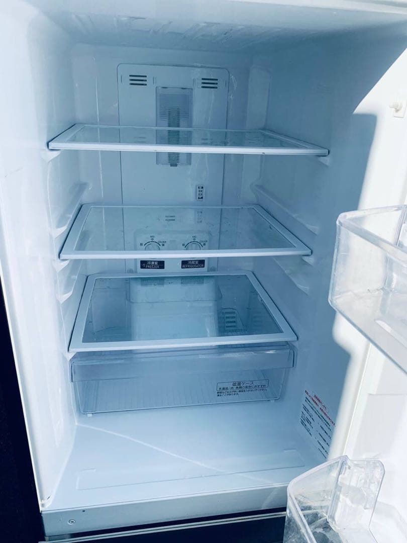 ♦MITSUBISHI ノンフロン冷凍冷蔵庫【2018年製】MR-P15C-B