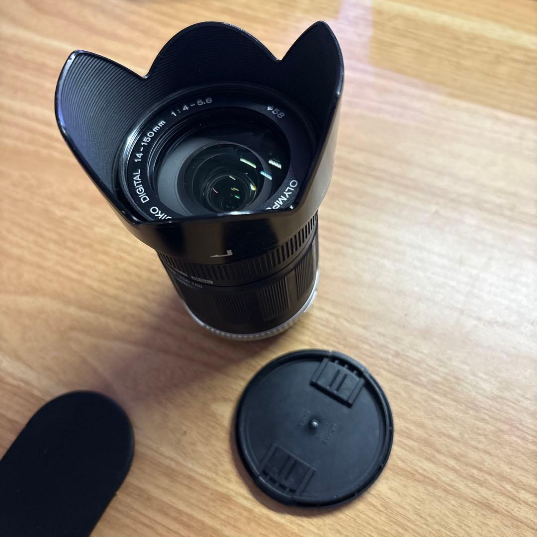 Olympus M.Zuiko 14-150mm f/4-5.6 ズームレンズ