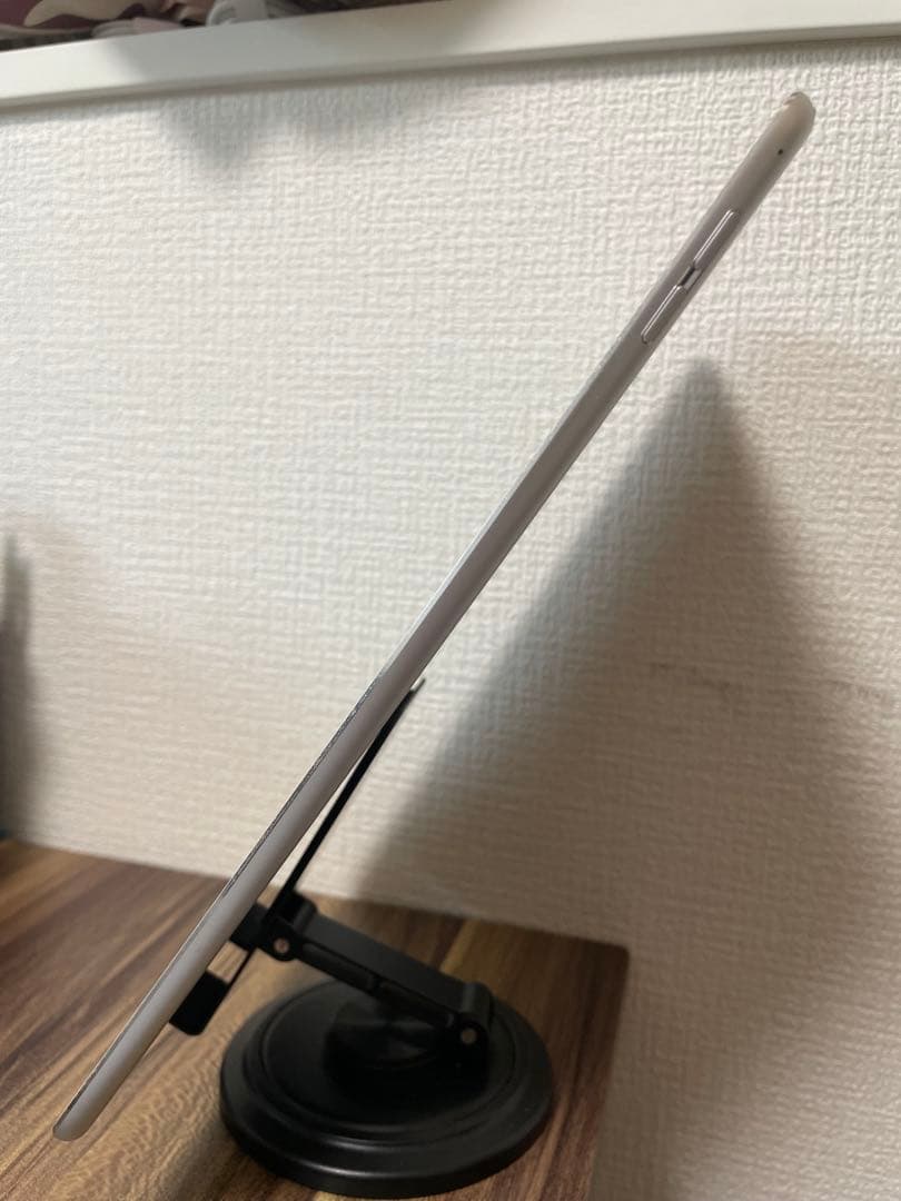 5【即日発送】iPad Air2 シルバー 64GB