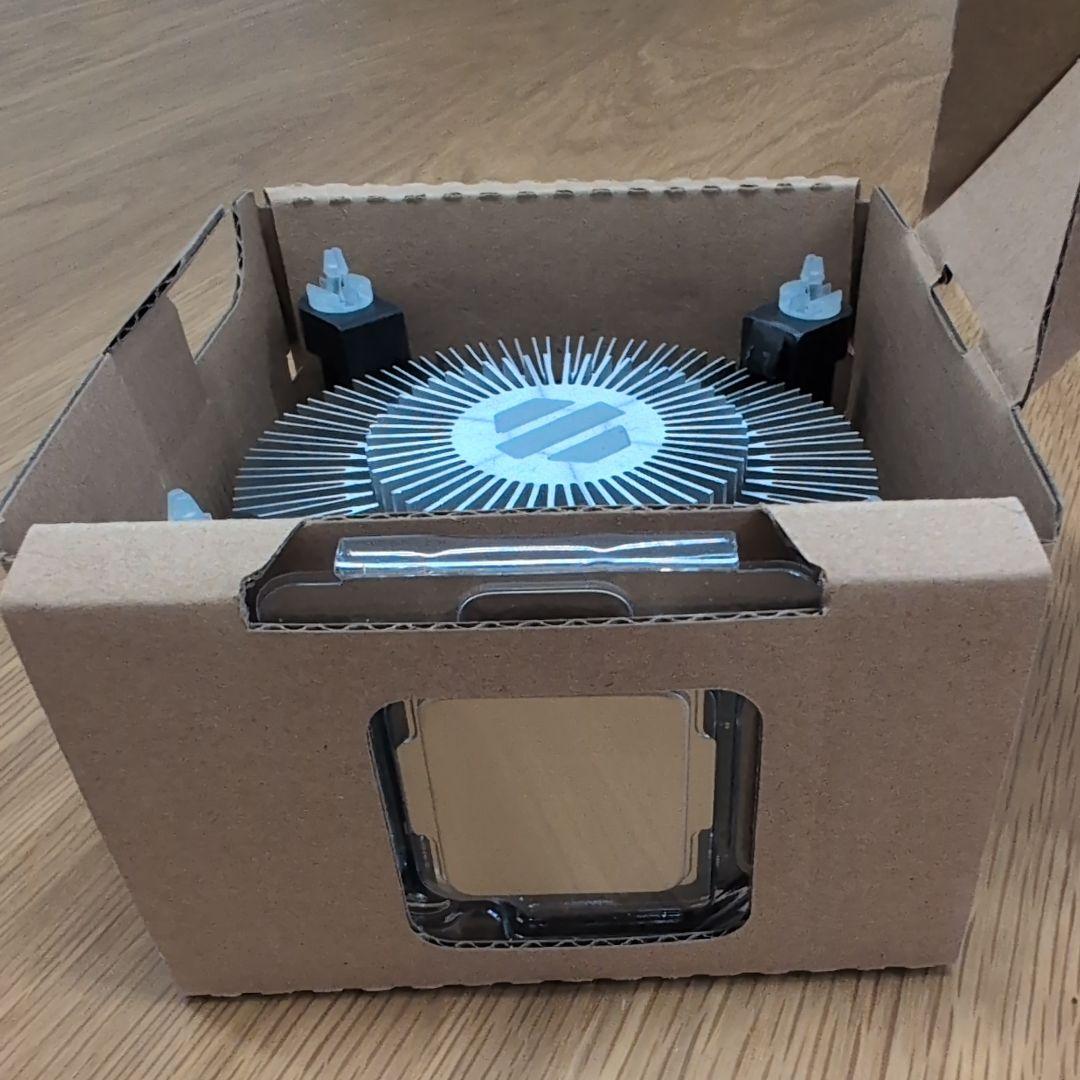 Intel Core i9-11900F GPU非搭載CPU