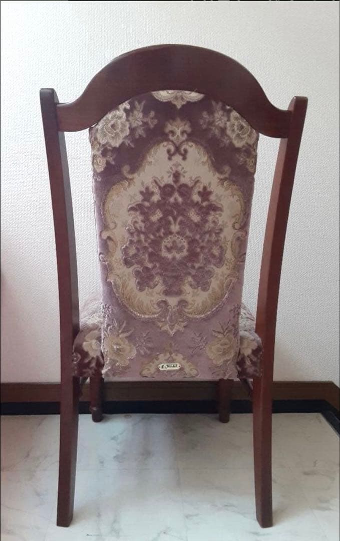 カリモク　ダイニングチェア（1/３）アンティーク ロココ調